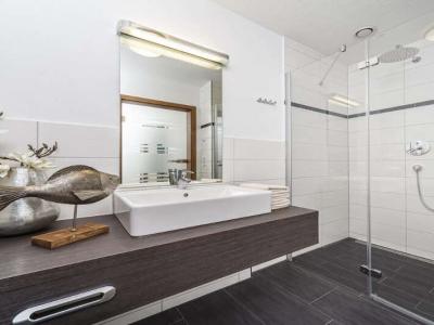 Hotel Schoenau Badezimmer