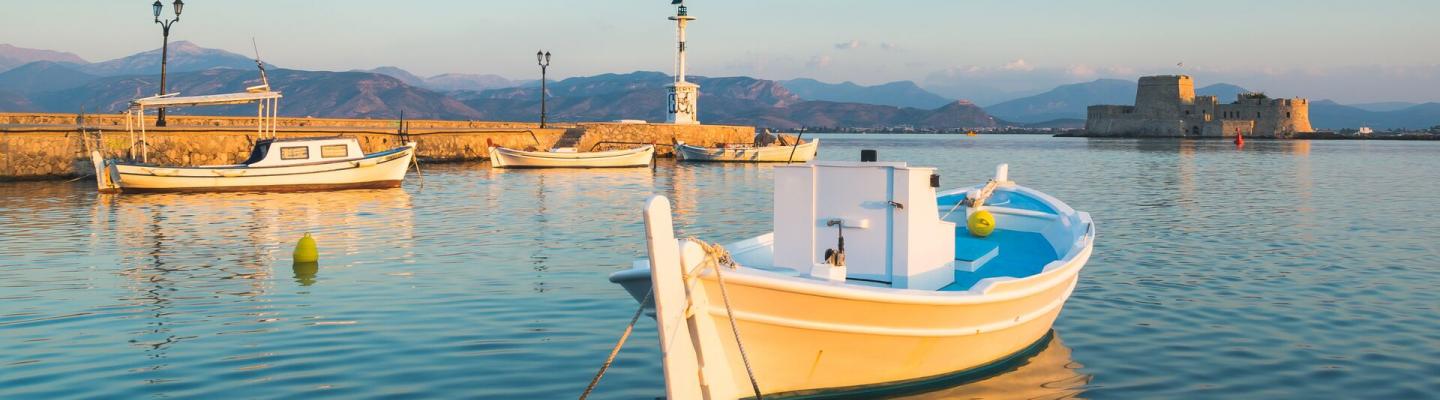 Boot in der Abendstimmung bei Nafplio | © Insel / Pixabay