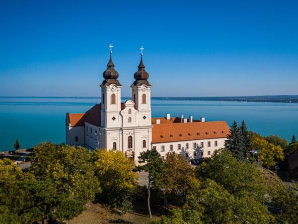 Tihany Kloster ber dem See
