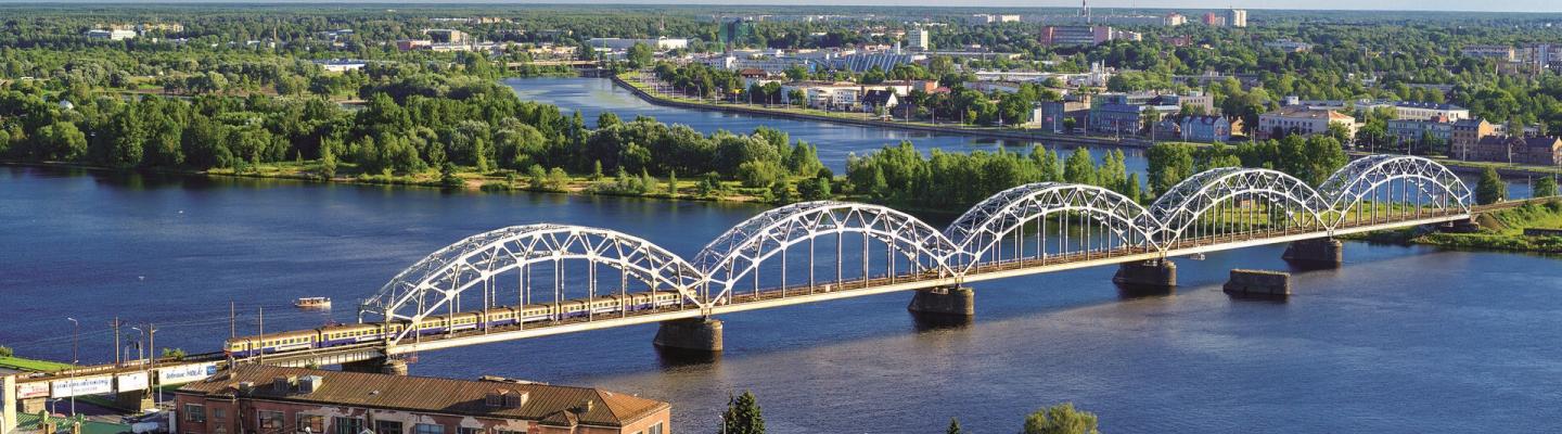Zugbruecke am Daugava Fluss in Riga | © Fotolia | Mivr