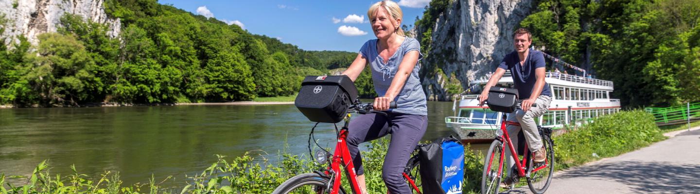 Radfahrer am Donaudurchbruch bei Weltenburg | © RWR