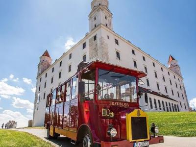 Bratislava - Bummelzug - Burg 