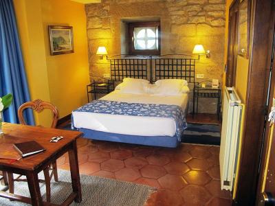 Hotel Palacio Obispo Zimmerbeispiel