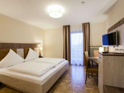 Bad Tlz - Hotel am Wald