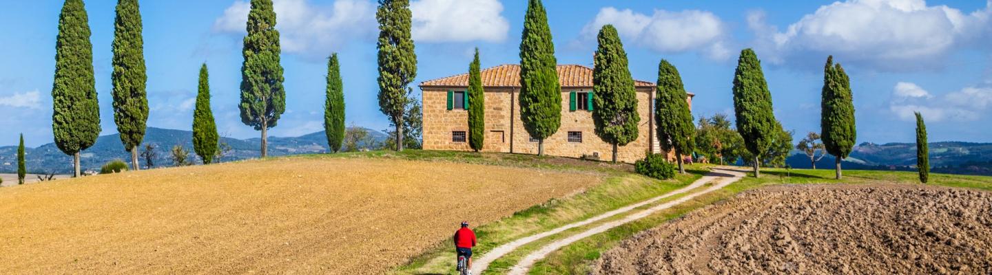 Cyclist in Tuscany | © Fotolia | JFL Photography