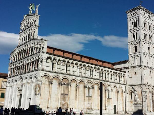 Lucca Toskana